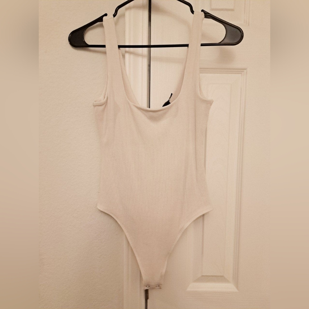 Cream H&M Ribbed Bodysuit - Large